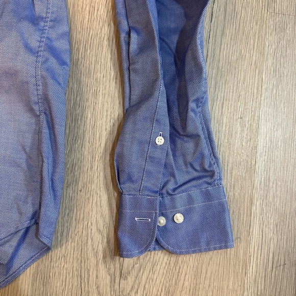 Uniqlo Men’s Dress Shirt - Picture 2 of 3